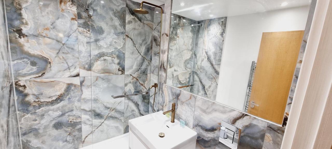 Waterside Apartment Canary Wharf Λονδίνο Εξωτερικό φωτογραφία